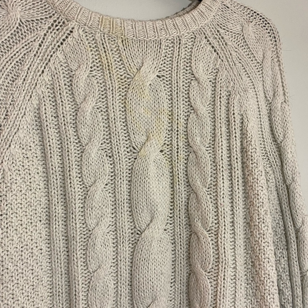 A&F Sweater - Picture 4 of 4